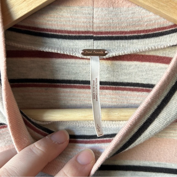 Free People Steph High Neck Balloon Sleeve Top - Picture 7 of 8